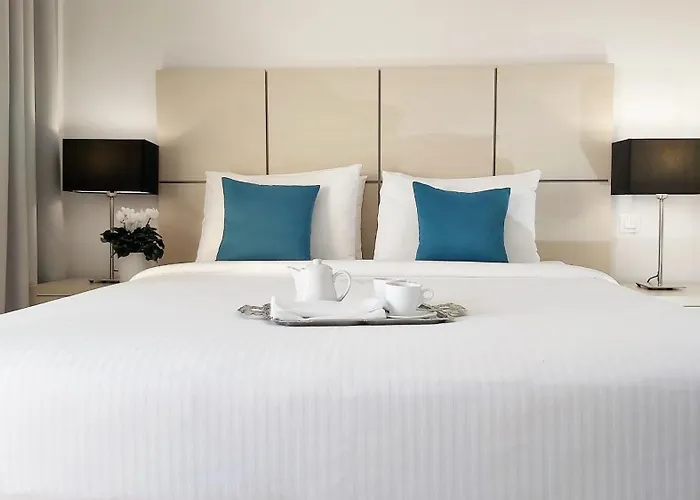 Akrogiali Exclusive Hotel (Adults Only)